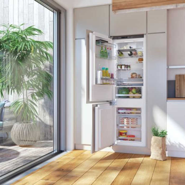 Chłodziarko-zamrażarka Gorenje NRKI4182A1 NoFrost